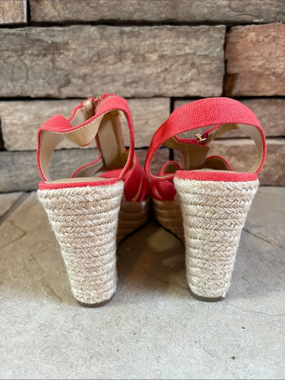 Michael Michael Kors sz 8.5 orange cloth wedges